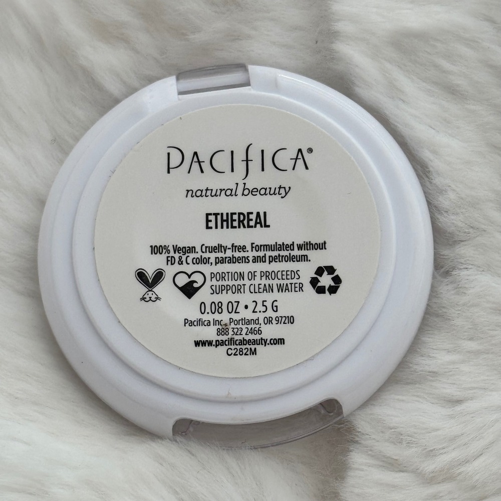 Pacifica Natural Mineral Coconut Eye Shadow "Ethereal" Shimmer 2.5g NEW NO SEAL - Picture 4 of 4